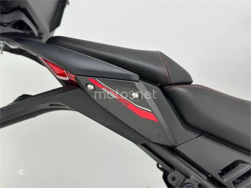 Voge 500DS - Vista 10