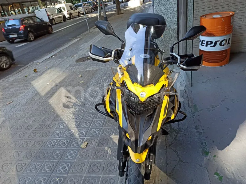 Benelli TRK 502 - Vista 4