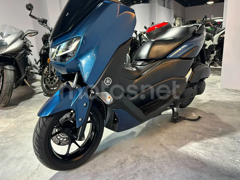 Yamaha NMAX - Vista 7