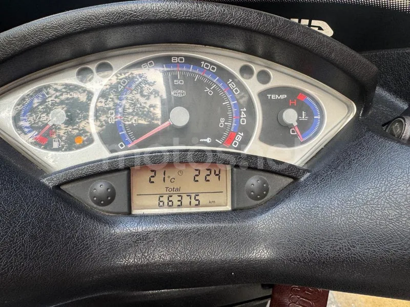 Yamaha XMAX 250 - Vista 10