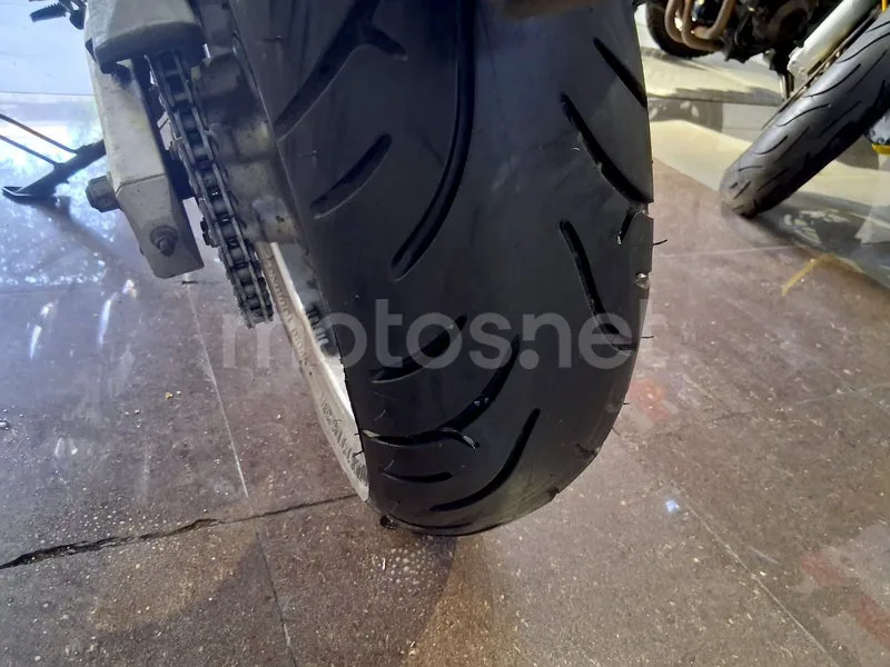 Suzuki SV650 - Vista 12