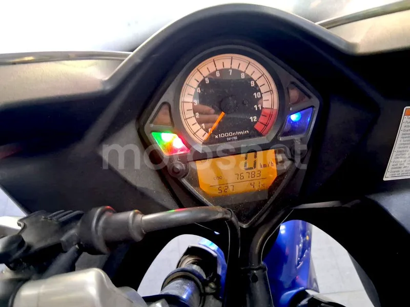 Suzuki SV650 - Vista 7