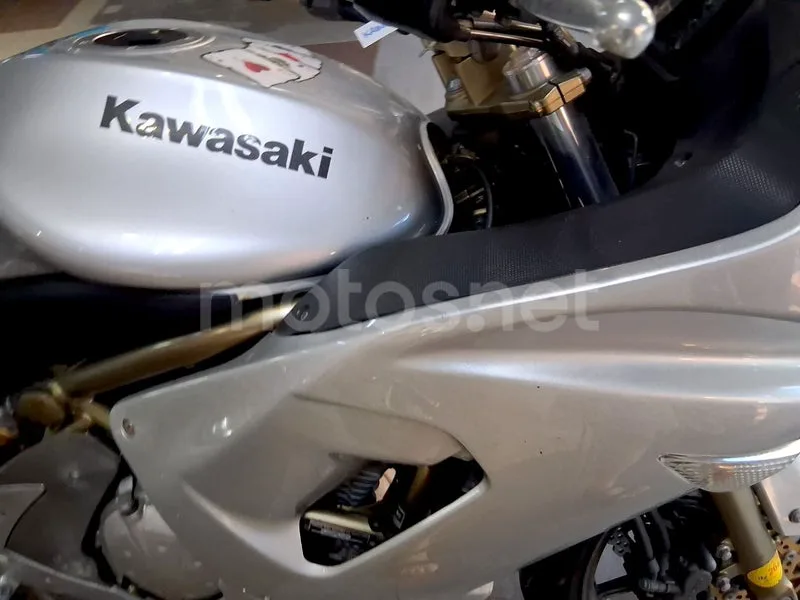 Kawasaki ER-6f - Vista 15