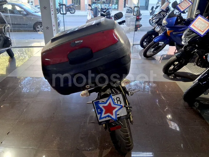 Kawasaki ER-6f - Vista 5