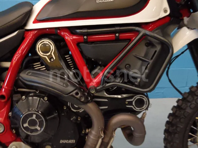 Ducati Scrambler - Vista 3