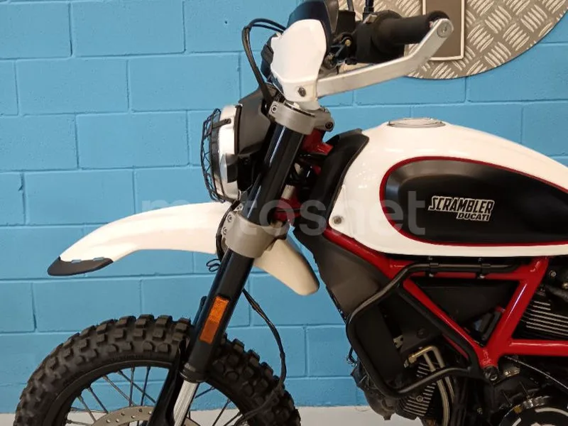 Ducati Scrambler - Vista 6