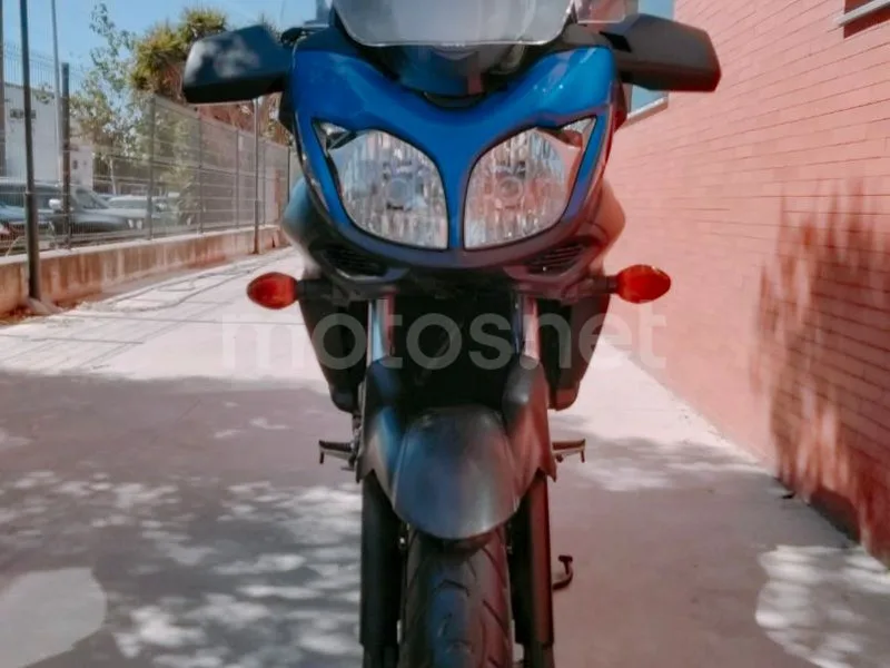 Suzuki V-Strom 650 - Vista 21