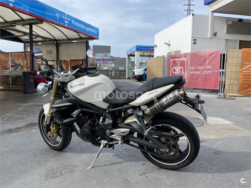 Triumph Street Triple 3900 € 2008 Gipuzkoa - 2