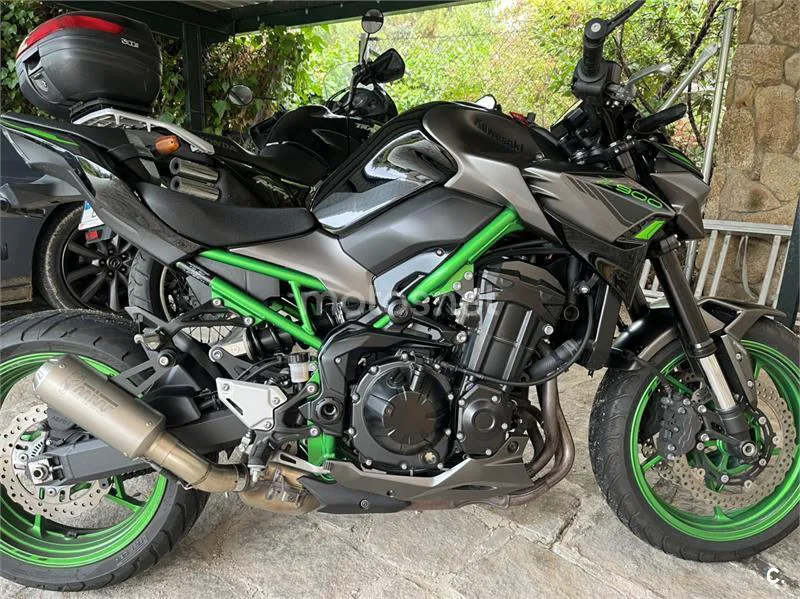 Kawasaki Z900 - Vista 5
