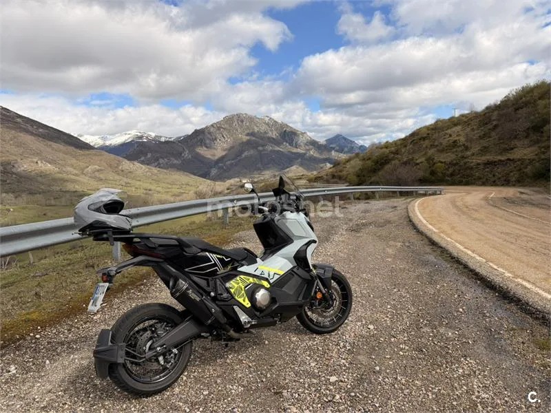 Honda X-ADV 11.000 € 2024 León - 2