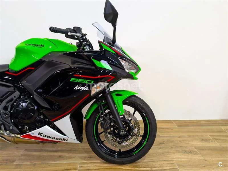 Kawasaki Ninja 650 - Vista 4