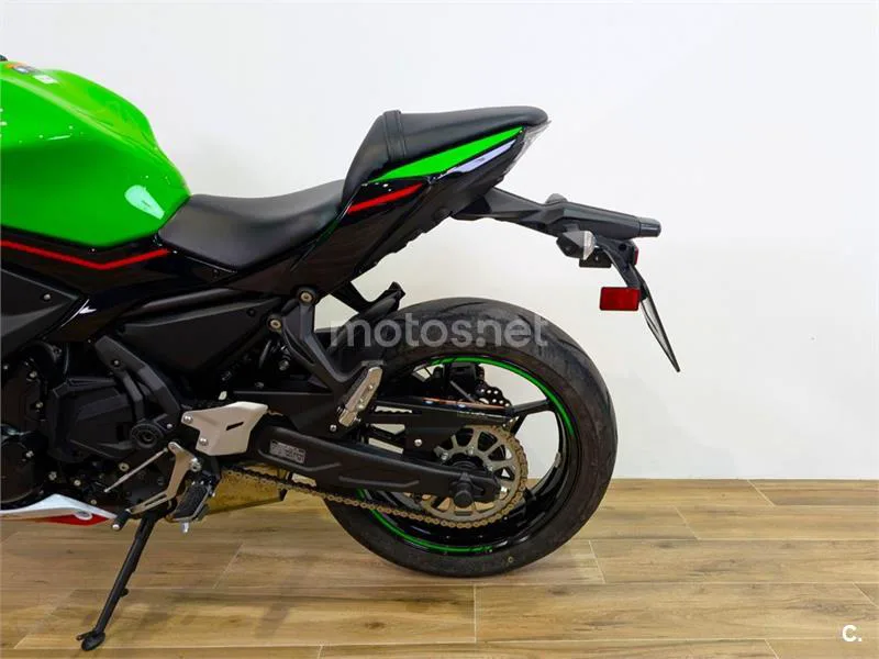 Kawasaki Ninja 650 - Vista 9