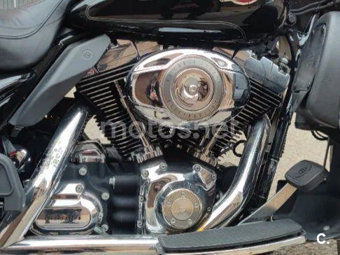 Harley-Davidson Electra Glide Standard - Vista 6