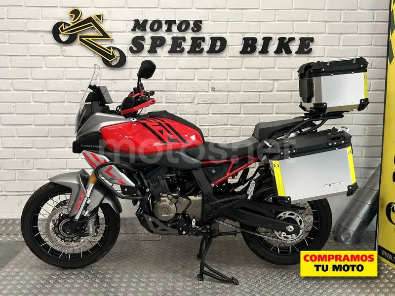 QJ Motor SRT 600 SX - Vista 12