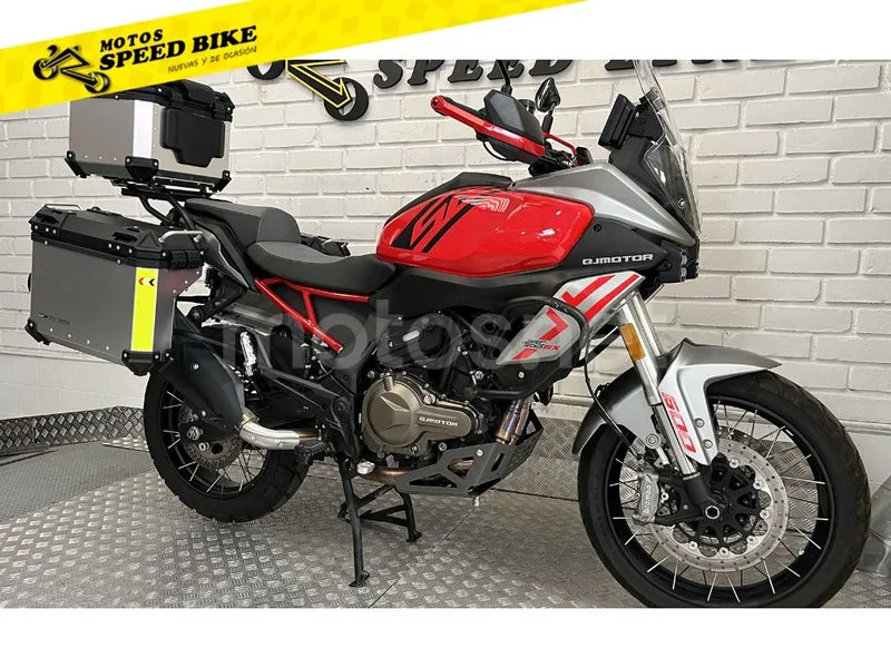 QJ Motor SRT 600 SX - Vista 3