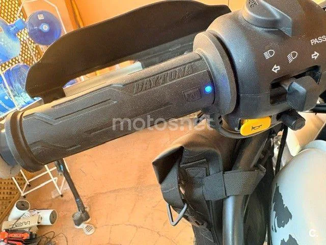 Royal Enfield Himalayan 450 - Vista 14