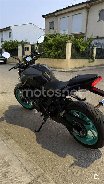 Yamaha MT-07 - Vista 3