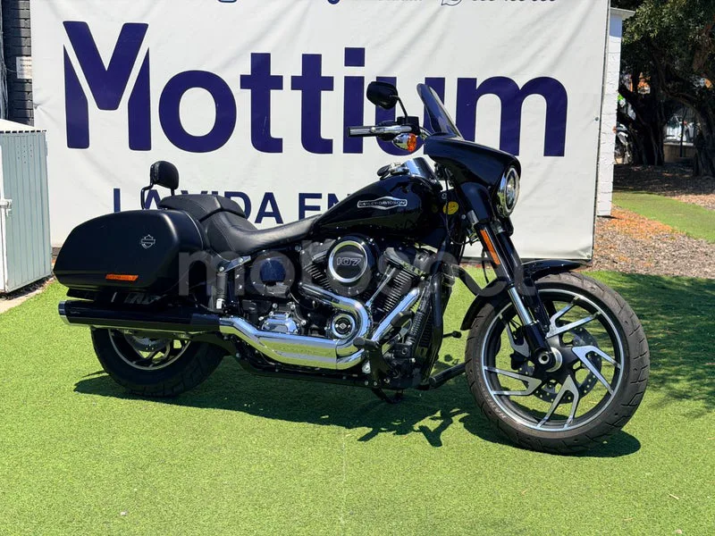 Harley-Davidson Sport Glide 16.750 € 2020 Tarragona - 1