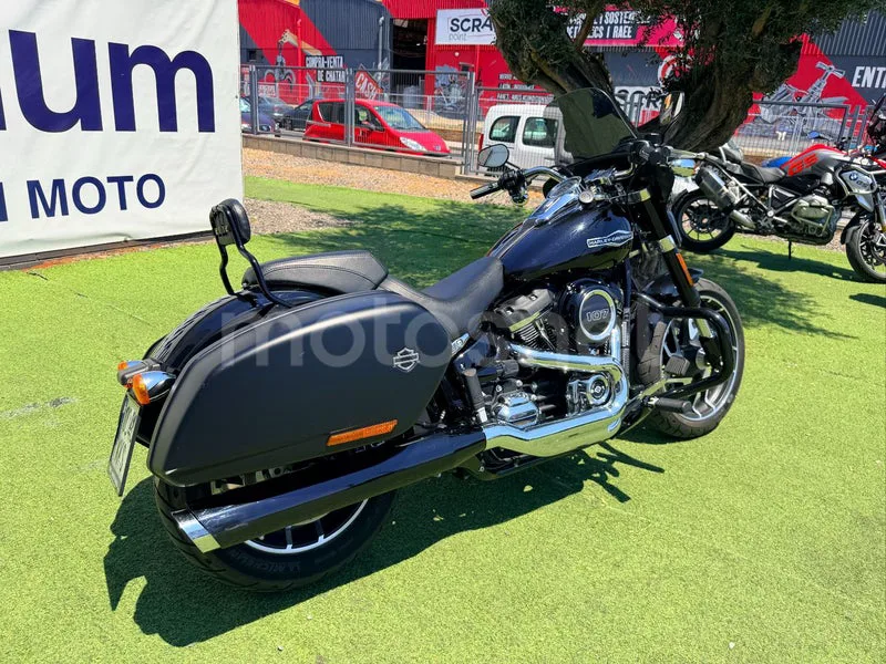 Harley-Davidson Sport Glide - Vista 14