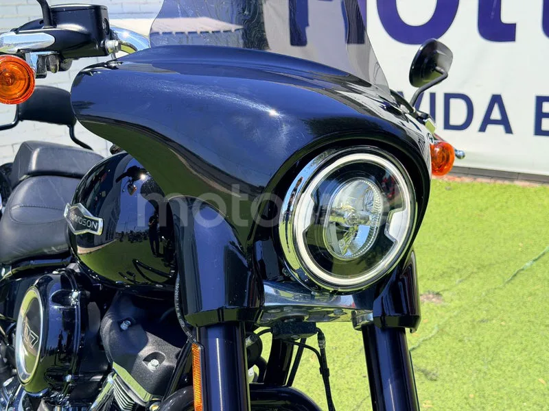 Harley-Davidson Sport Glide - Vista 5