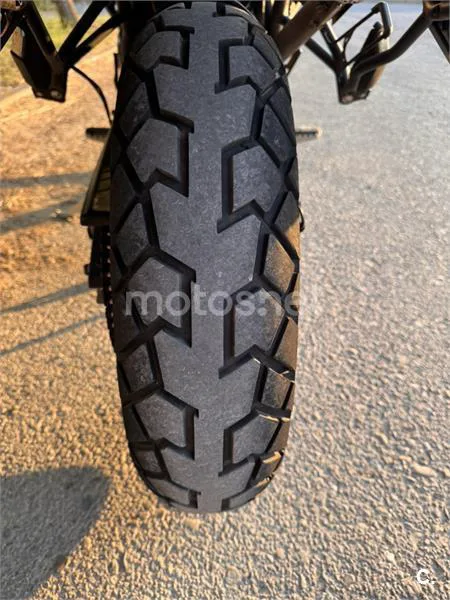 Triumph Tiger 800 XC - Vista 4
