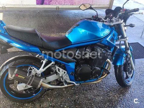 Suzuki Bandit 650 - Vista 4
