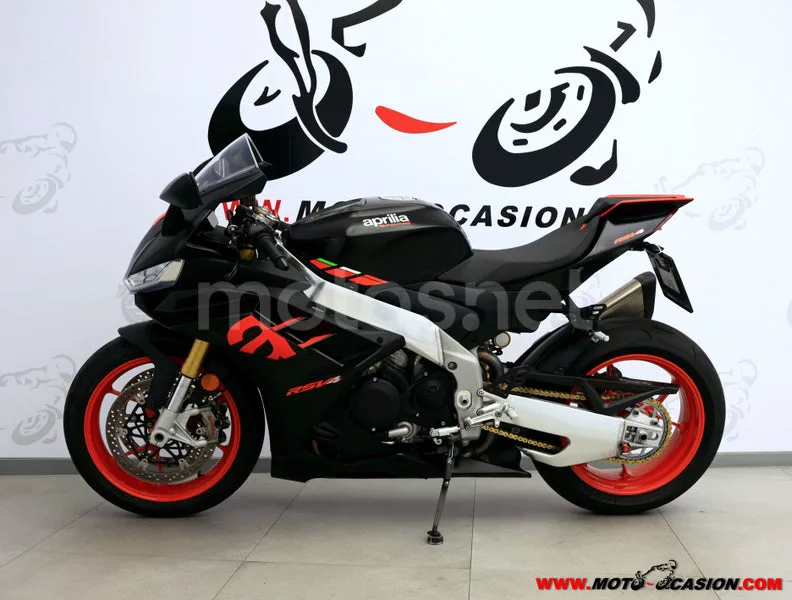Aprilia RSV4 - Vista 7