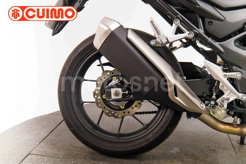 Honda CB750 Hornet - Vista 19