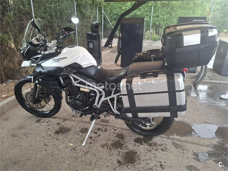 Triumph Tiger 800 XC - Vista 11