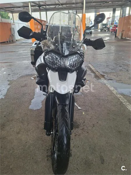 Triumph Tiger 800 XC - Vista 8