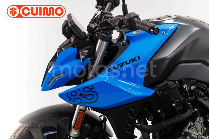 Suzuki GSX-8S - Vista 23