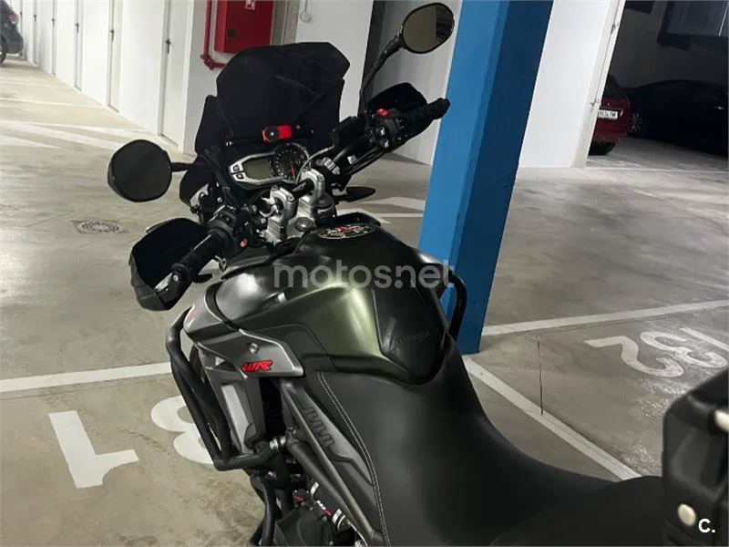 Triumph Tiger 800 XC - Vista 3