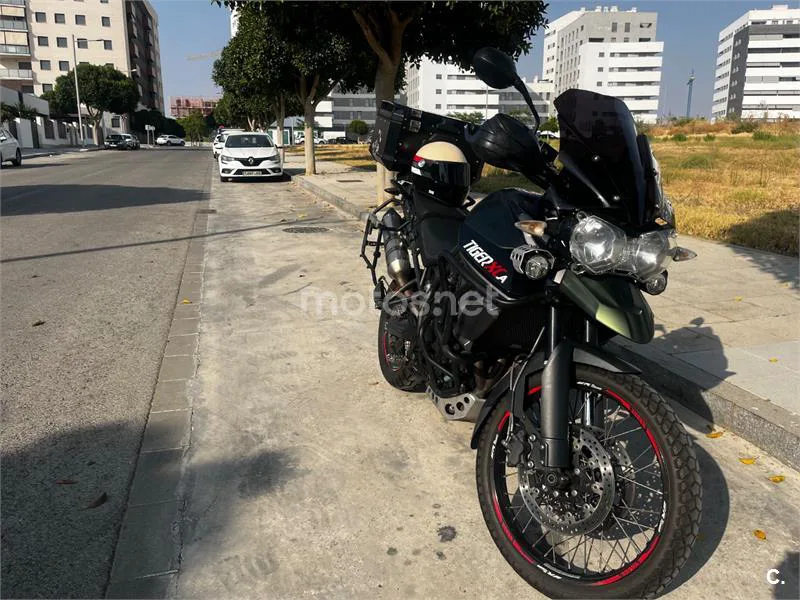 Triumph Tiger 800 XC - Vista 8