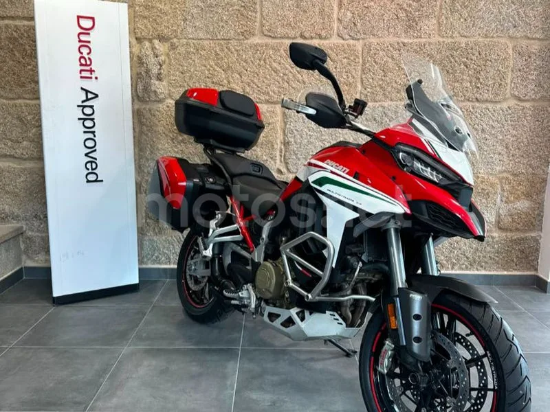 Ducati Multistrada V4 - Vista 3