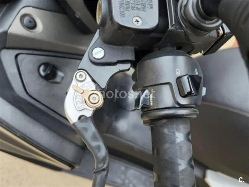 Kymco Grand Dink 300 - Vista 4