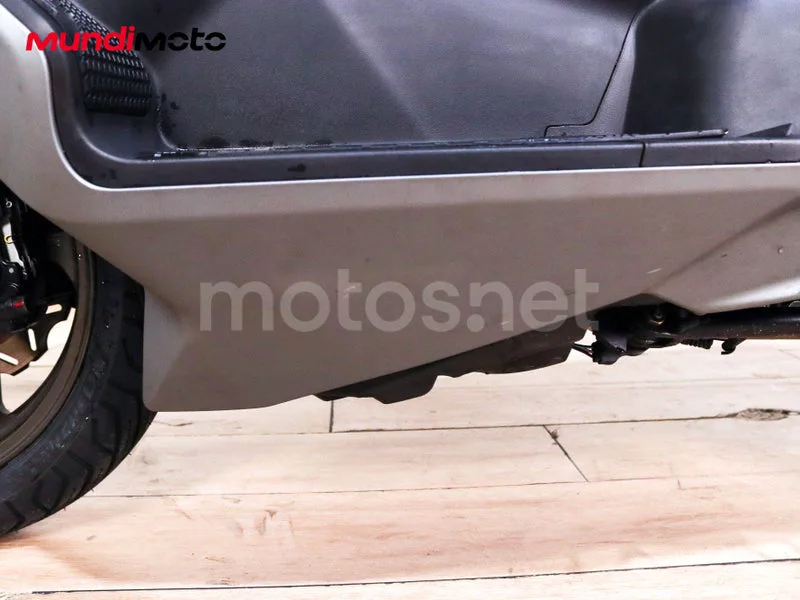 SYM Maxsym TL 508 - Vista 23