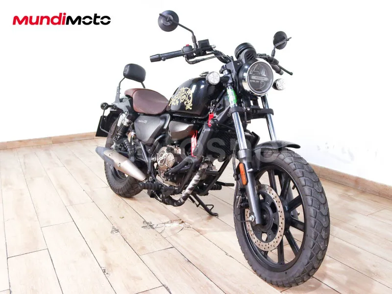 QJ Motor SRV 125 2399 € 2023 Madrid - 2