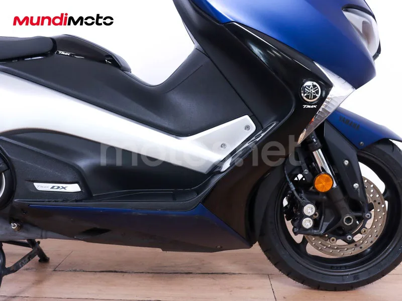 Yamaha TMAX 530 - Vista 18