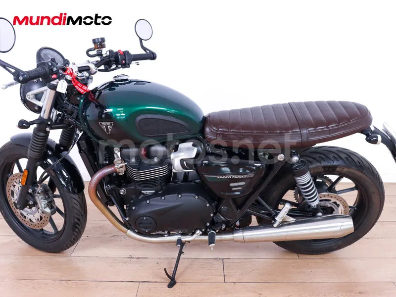 Triumph Speed Twin 900 - Vista 6
