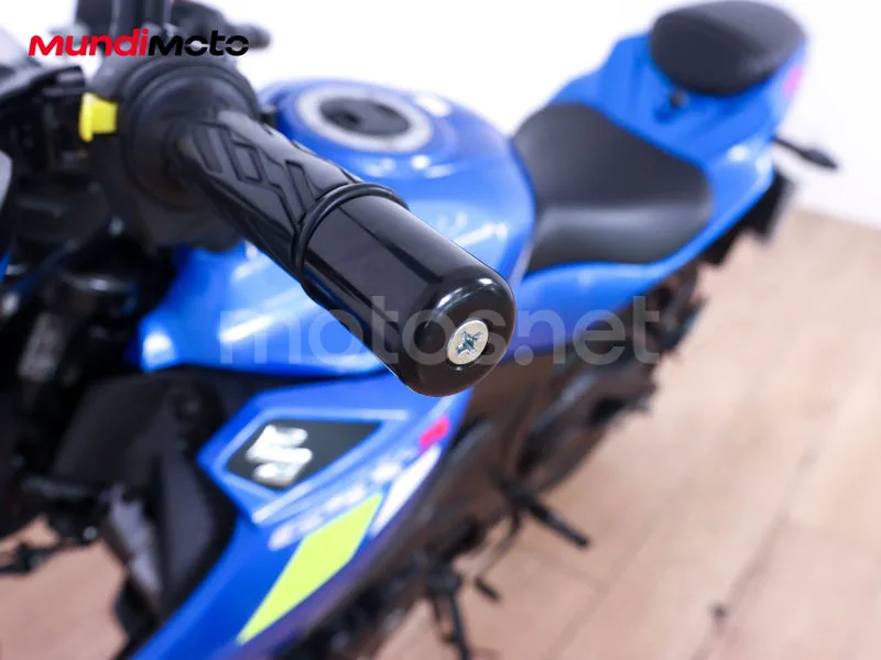 Suzuki GSX-S125 - Vista 28