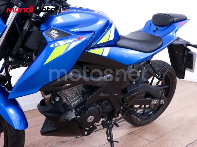 Suzuki GSX-S125 - Vista 10