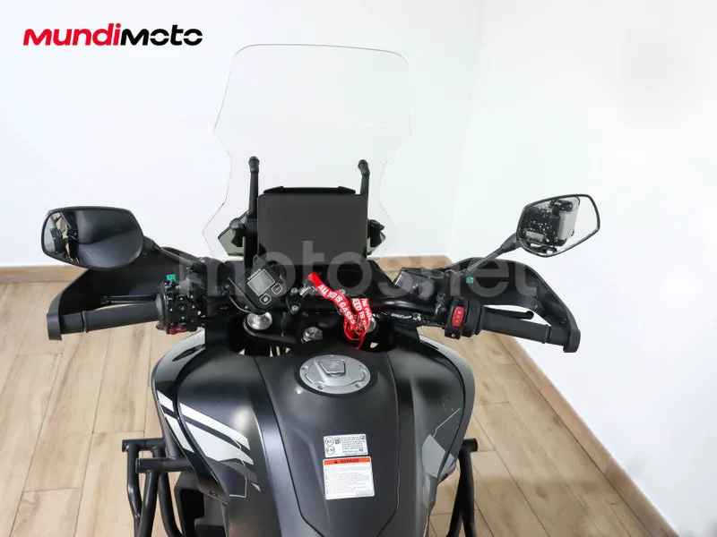 CFMOTO 800MT - Vista 11