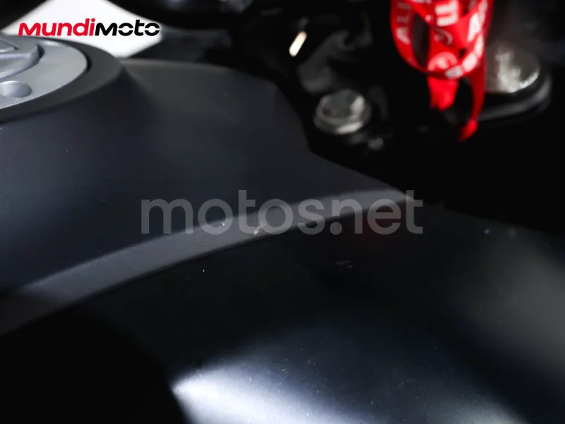CFMOTO 800MT - Vista 14