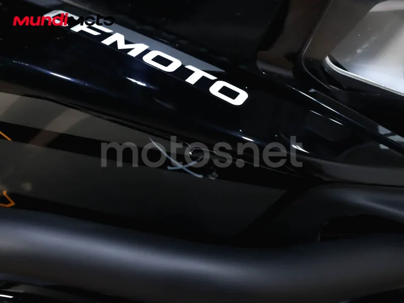 CFMOTO 800MT - Vista 15