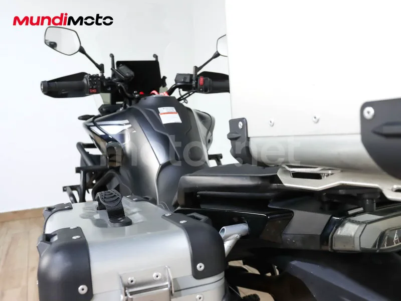 CFMOTO 800MT - Vista 9