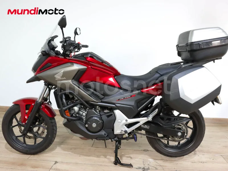 Honda NC750S - Vista 6