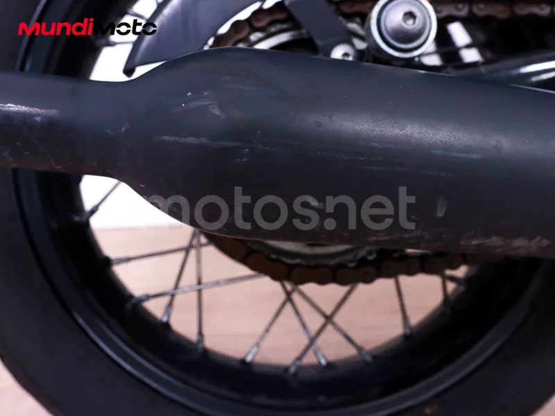 Triumph Bonneville T120 - Vista 15