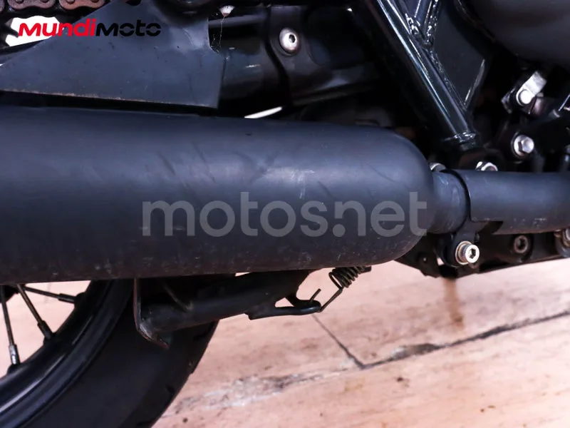 Triumph Bonneville T120 - Vista 17