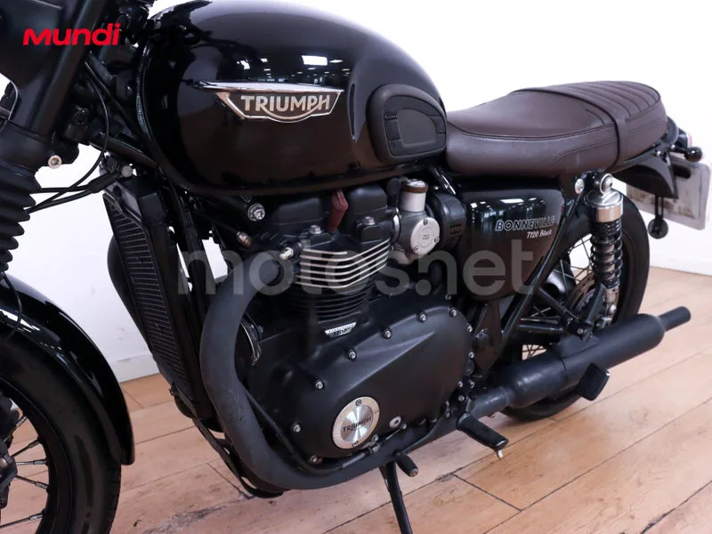 Triumph Bonneville T120 - Vista 10