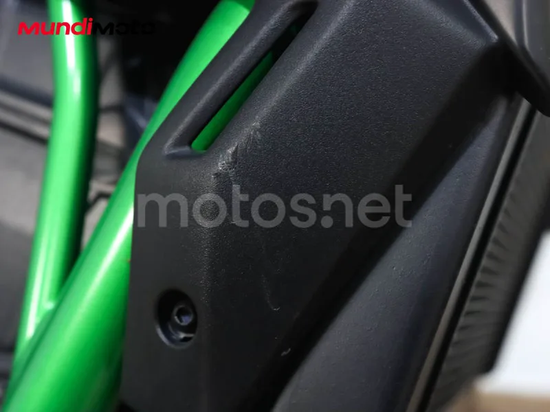 Kawasaki Z650 - Vista 30